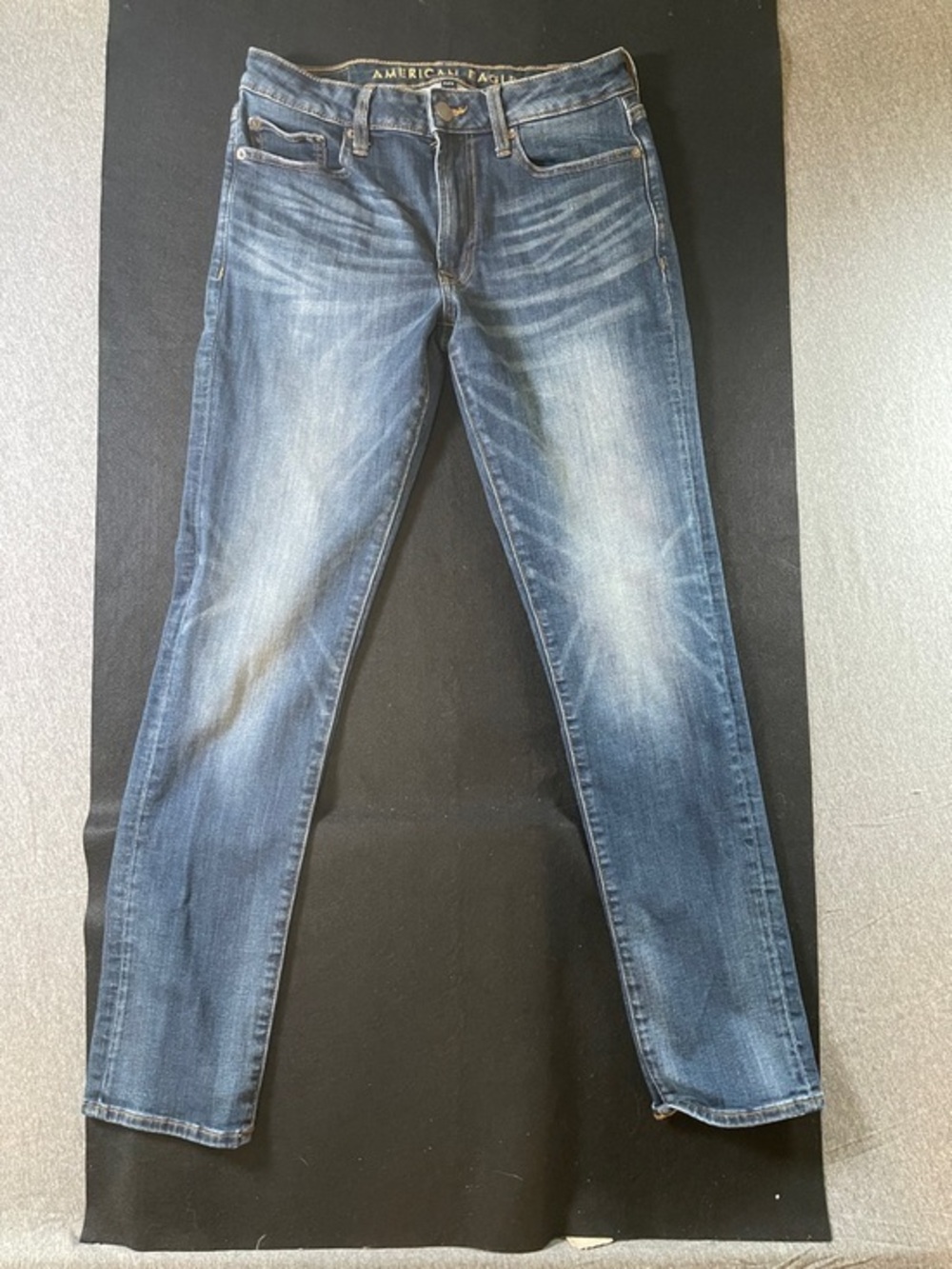 American Eagle Outfitters Slim Faded Blue Men’s Jeans 30x 32